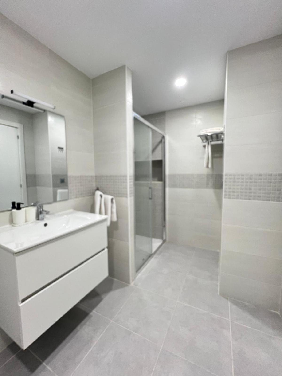 Rosal Central Studios Oviede Extérieur photo