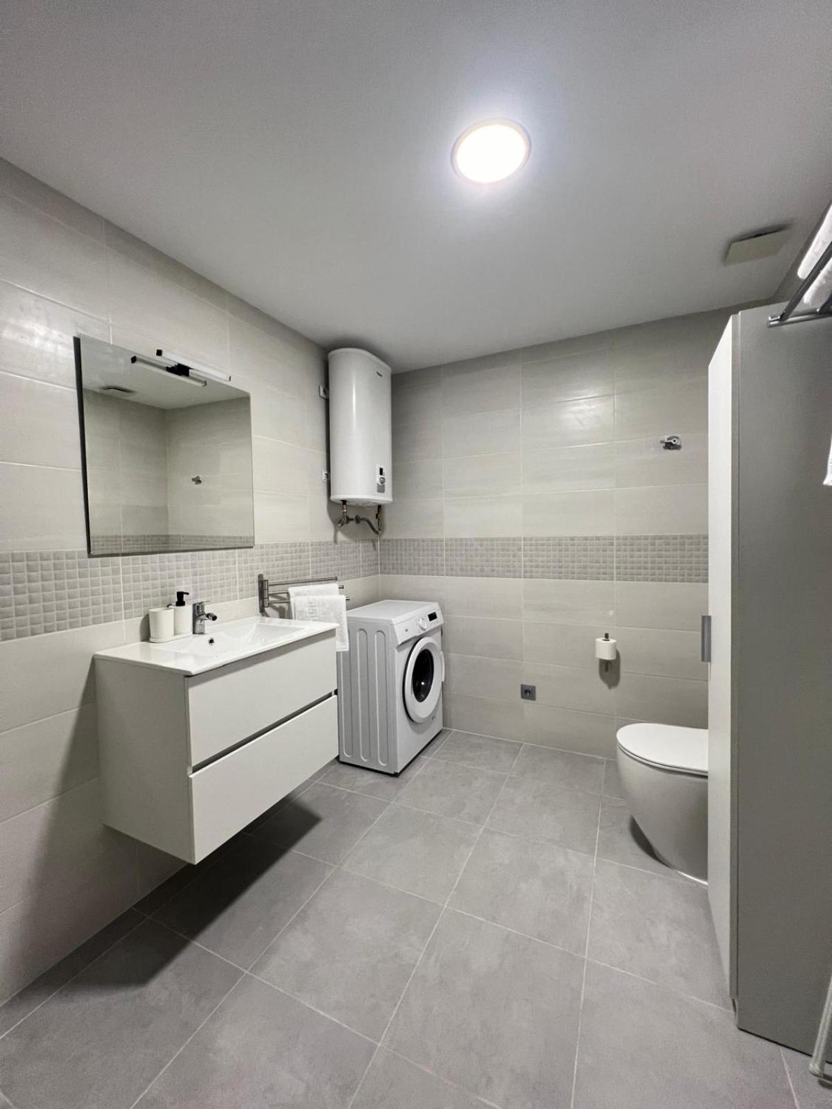 Rosal Central Studios Oviede Extérieur photo